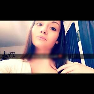 Meet your Posher, Breesha